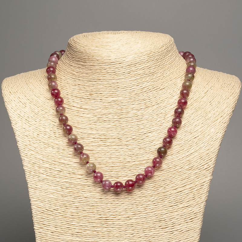 Necklace of polychrome tourmaline (synthetic) smooth beads, 8mm diameter, length 48 cm