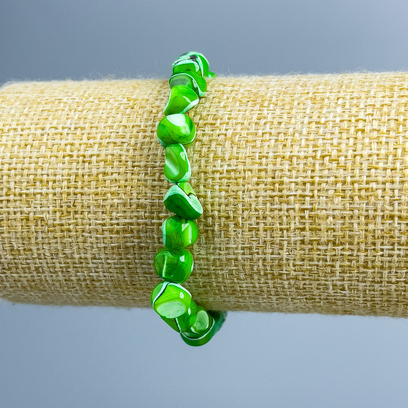Green mother-of-pearl bracelet, faceted, diameter 8×6 mm, length 18 cm (stretch)