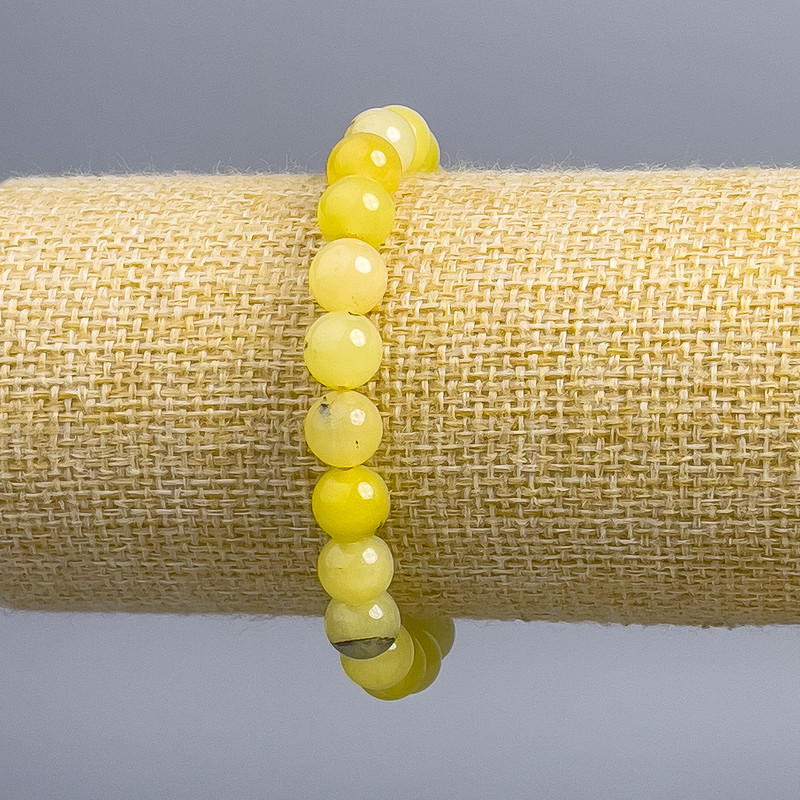 Bracelet of Tinted Hair Quartz, Smooth Round Beads, 8mm Diameter, 18cm Length (Stretch)