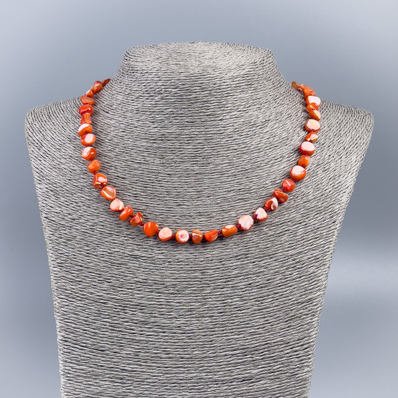 Natural mother-of-pearl necklace (orange-toned), 8mm beads, length 50 cm ±
