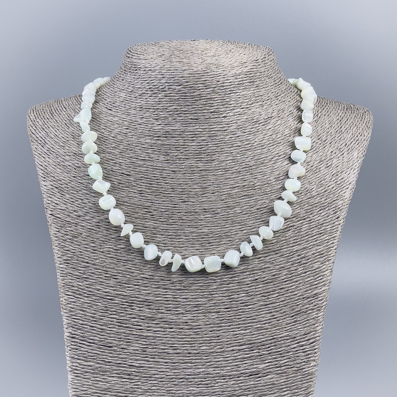 Natural Mother-of-Pearl Necklace (Toned) White Chip Beads, 8-10 mm Diameter, 50 cm Length
