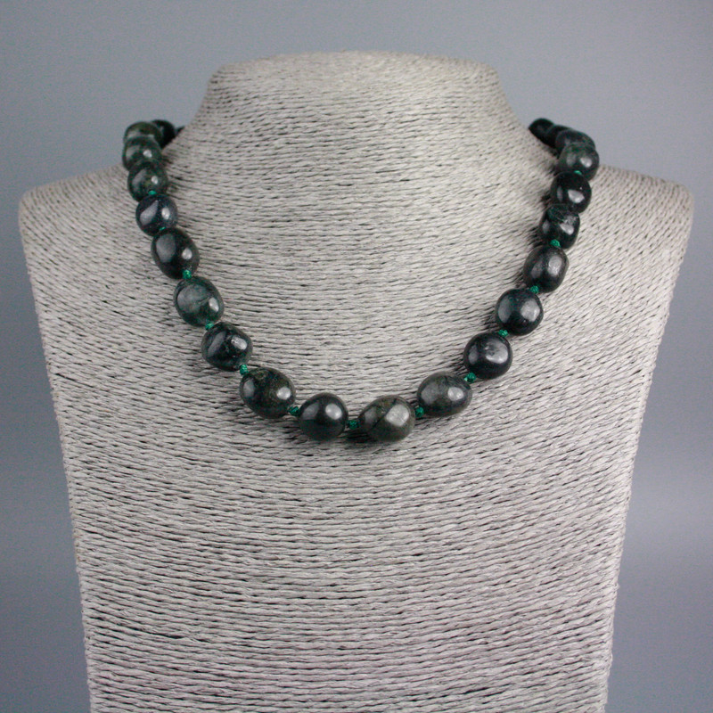 Necklace of natural seraphinite faceted beads, diameter 14x9 mm ±, length 50 cm+
