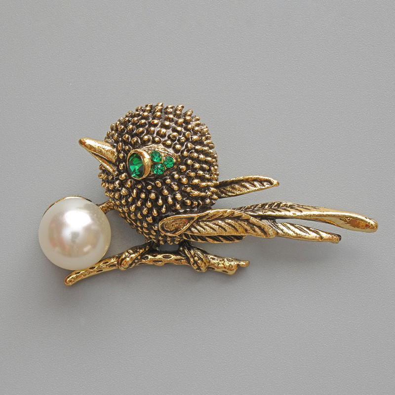 Bird Brooch-Pendant with Green Crystals, White Bead, Gold-Tone Metal 46x24 mm