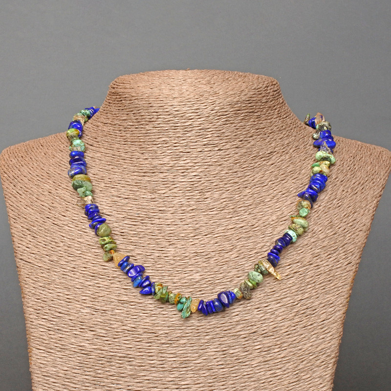 Assorted necklace with natural crystal stones, diameter 7×3 mm, length 48 cm