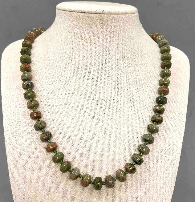 Heliotrope Jasper Necklace, natural stone, smooth rondels, 9x7 mm, length 48 cm