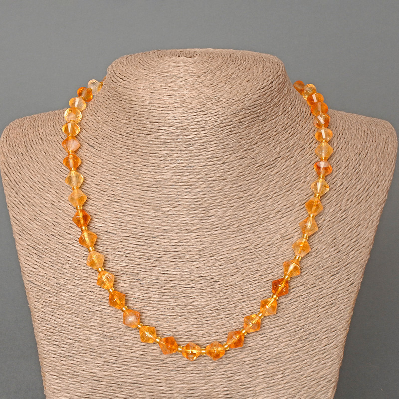 Citrine necklace with natural stone, faceted diamond-shaped beads, about 9×8.5 mm, length 50 cm, with seed beads